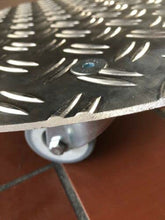 Lade das Bild in den Galerie-Viewer, 6350173