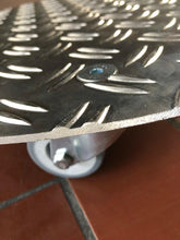 Lade das Bild in den Galerie-Viewer, 6350101